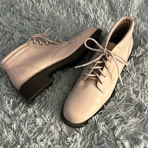 DANEXX NEW OFF WHITE/ BONE LEATHER ANKLE BOOTS/ BOOTIES SIZE 8 1/2